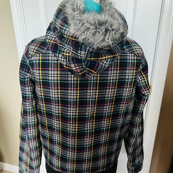 Vans Off The Wall Plaid Warm Winter Jacket With Hood Size M - Picture 9 of 11